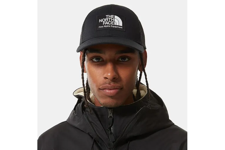 THE NORTH FACE MUDDER TRUCKERPET ZWART UNISEX